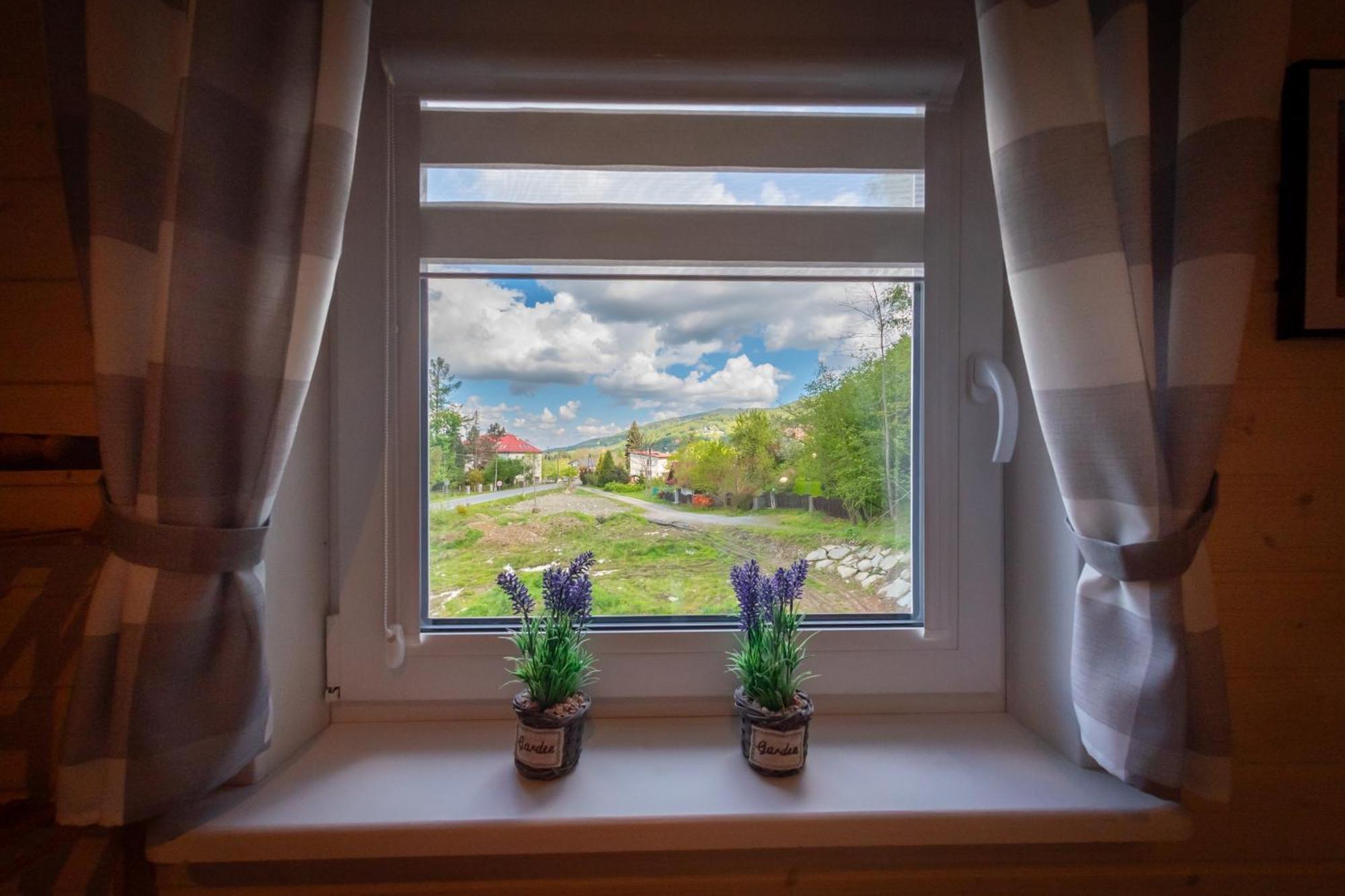 Domki U Sosny - Nowoczesne Domki Na Wylacznosc, Spokojna Okolica Blisko Lasu I Szlaku, 1,2 Km Od Centrum Brennej Brenna Exterior foto